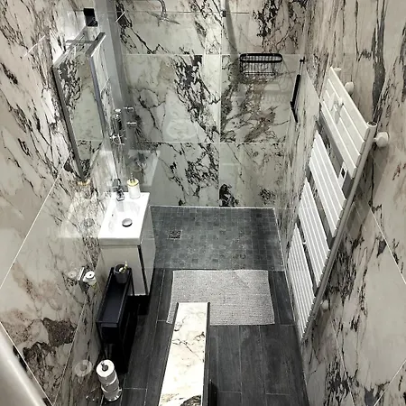 Au Coeur Du Vieux Emplacement Ideal! Apartment *